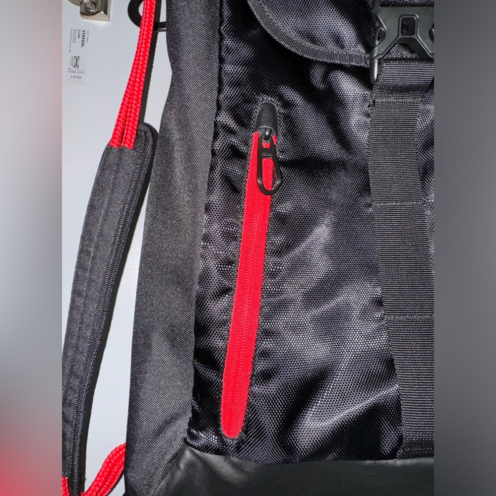 Adidas Draw String Bag - Picture 3 of 5